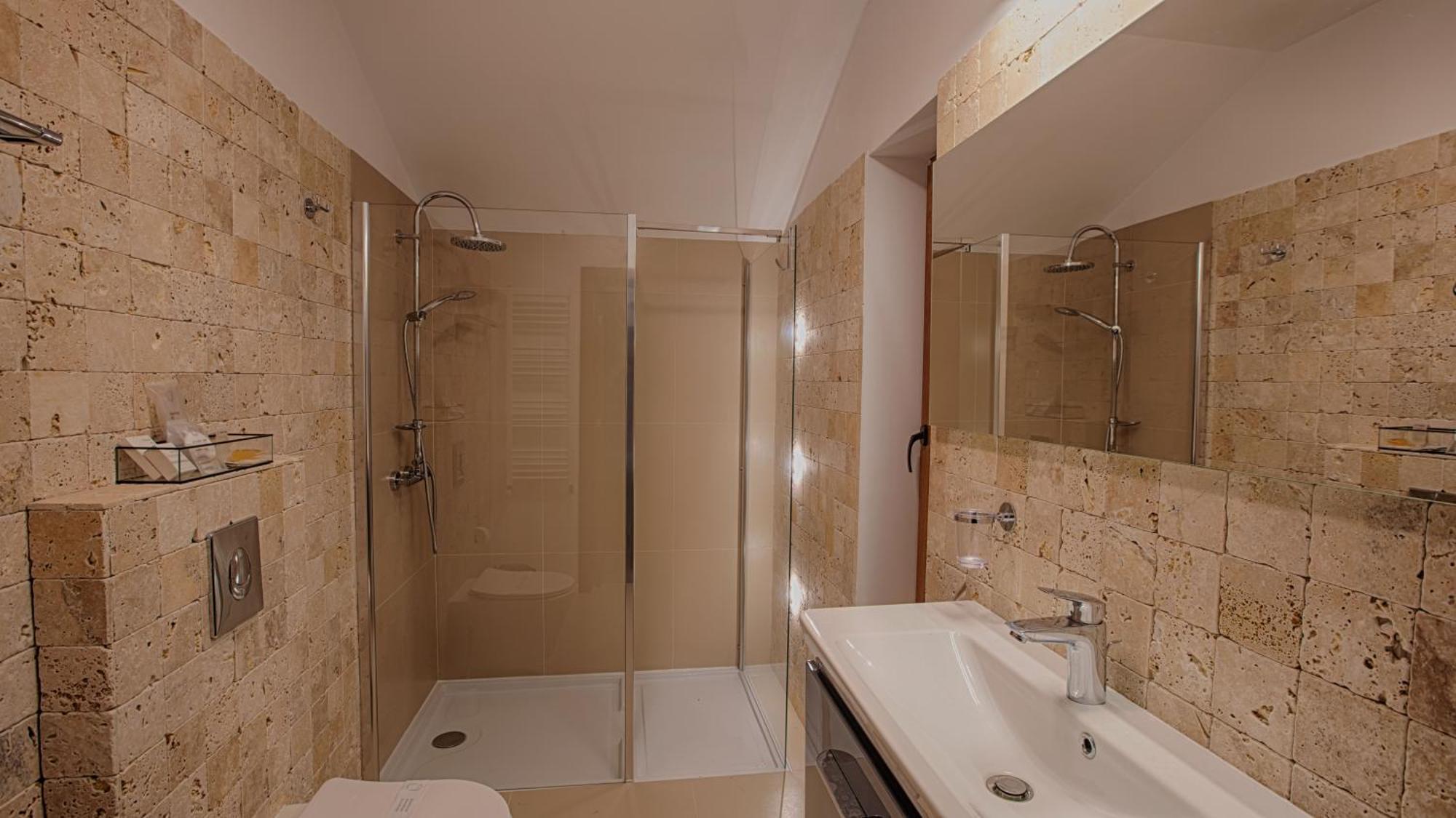 Mer Guest House B&B บราชอฟ ภายนอก รูปภาพ