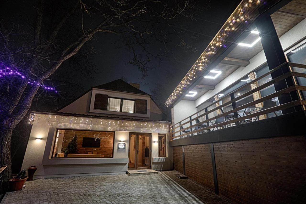 Mer Guest House B&B บราชอฟ ภายนอก รูปภาพ