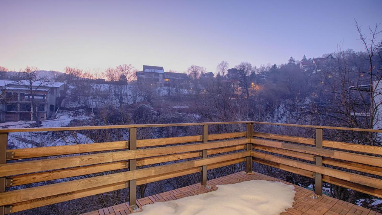 Mer Guest House B&B บราชอฟ ภายนอก รูปภาพ