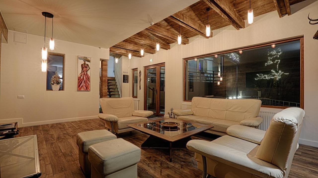 Mer Guest House B&B บราชอฟ ภายนอก รูปภาพ